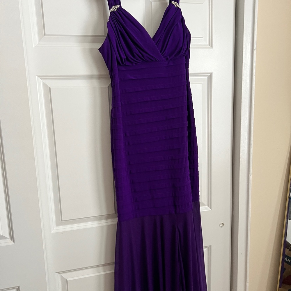 R&M Richards Purple Maxi Gown Spaghetti Strap Sweetheart